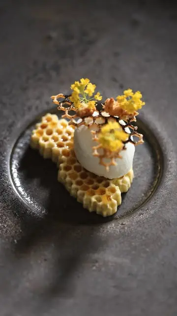 creation thumb for Honey Yoghurt and Vanilla Cremeux