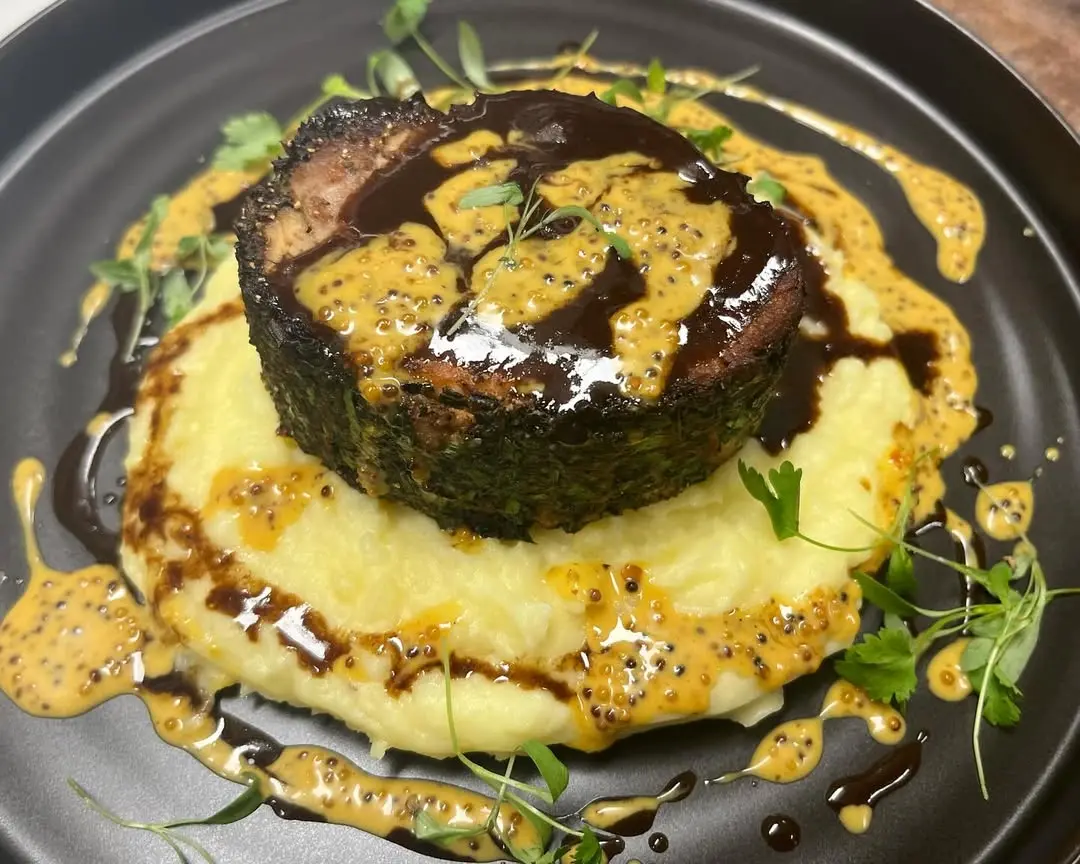 creation thumb for Herb Crusted Pork Hock with Creamy Mash