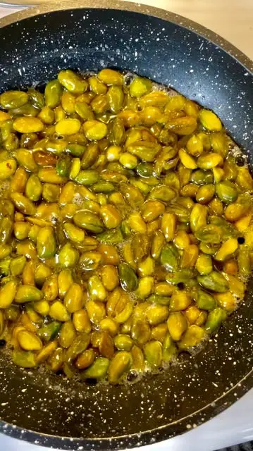 creation thumb for Quick Homemade Pistachio Paste