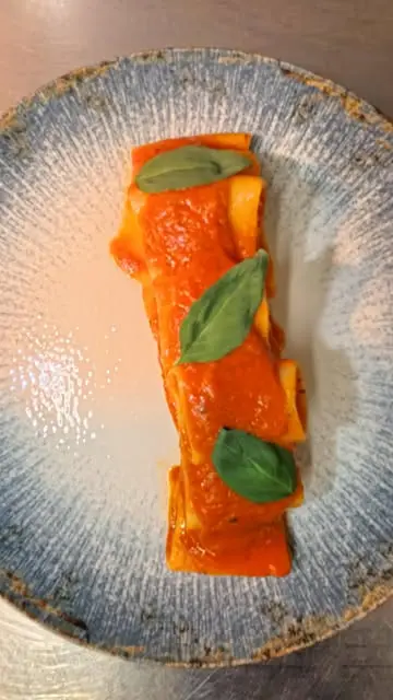 creation thumb for Fresh Tomato Sauce