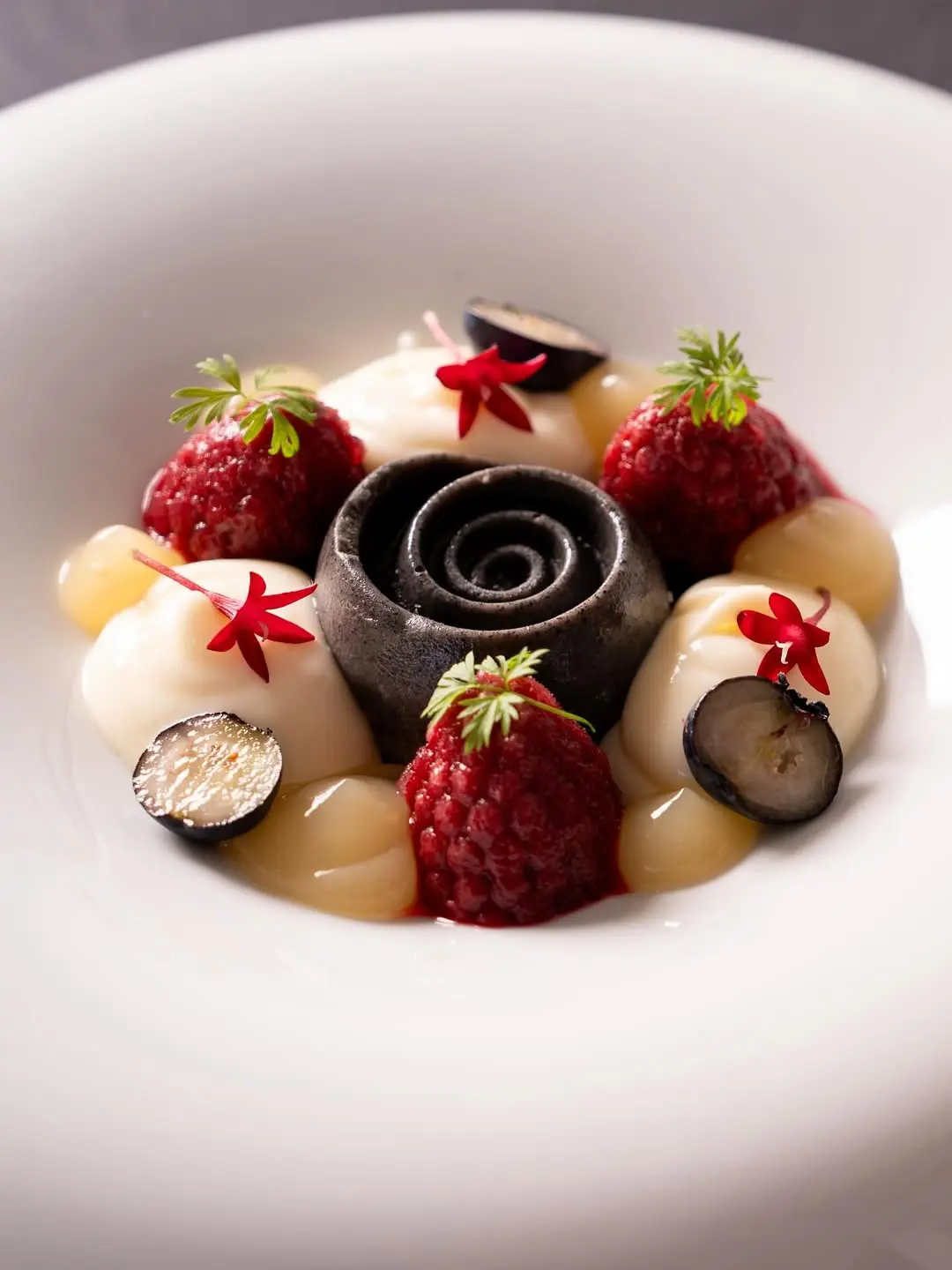creation thumb for Dessert al Sesamo Nero e Frutti