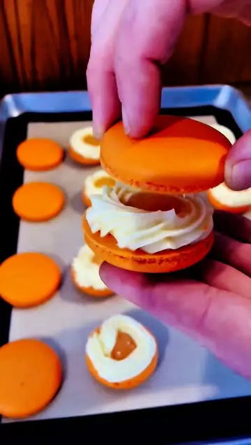 creation thumb for Mimosa Cocktail Macarons