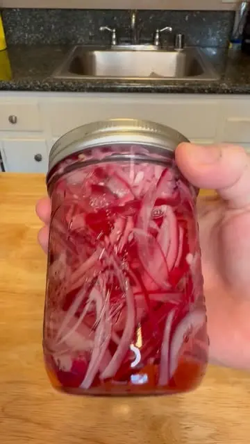 creation thumb for Quick Pickled Onions