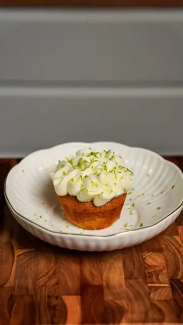 creation thumb for Carrot Muffin - Lime Cream Cheese