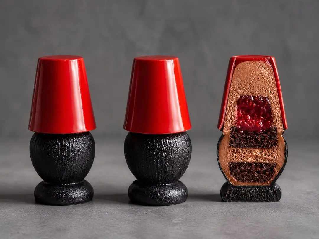 creation thumb for Red Lamp Dessert