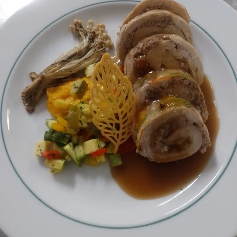 creation thumb for Pechuga de pavo es salsa chemita con camote