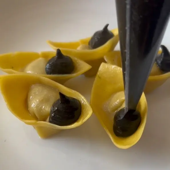creation thumb for Black Garlic Cream