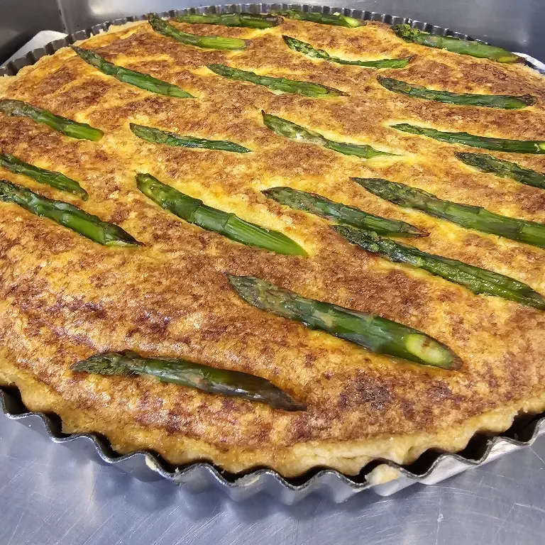 creation thumb for Crostata di asparagi e parmigiano