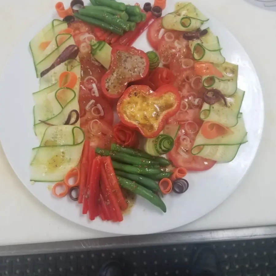 creation thumb for First day of hors d' oeurvres and buffet  design course