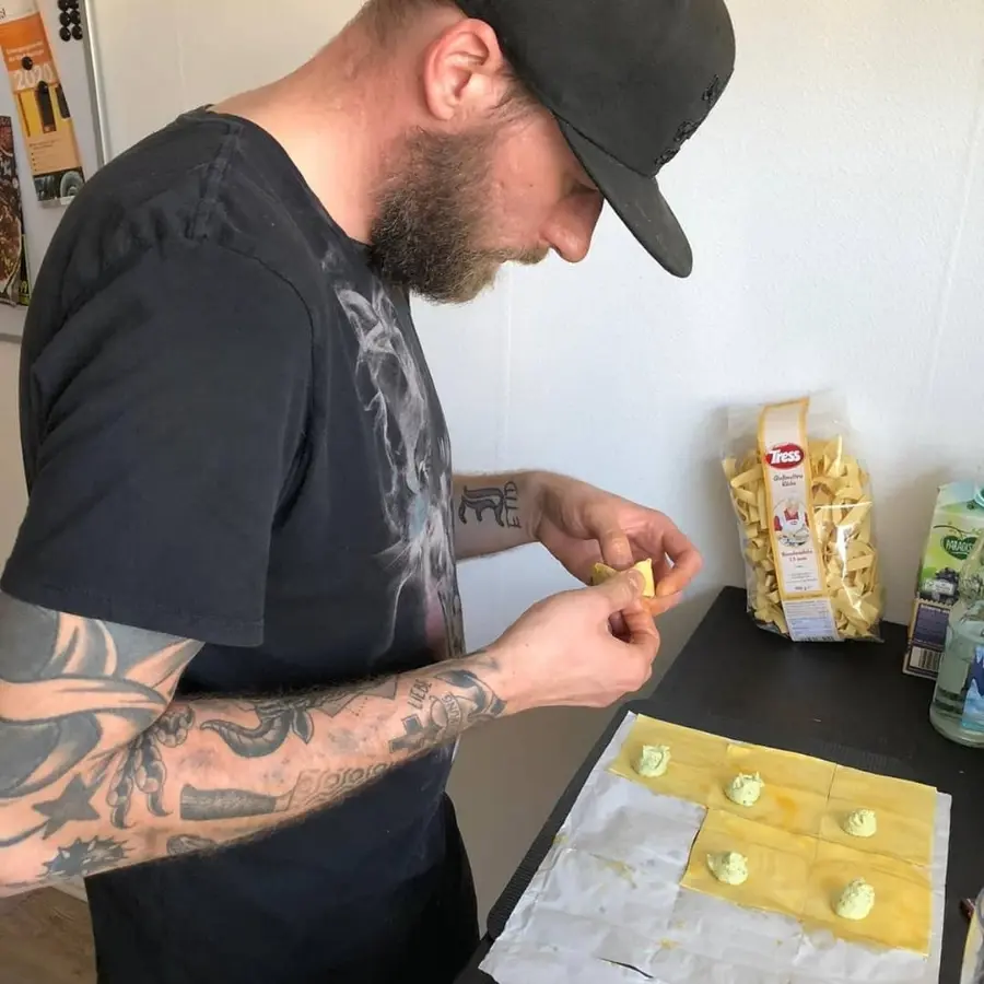 creation thumb for Bärlauch Tortellini aus dem Homeoffice