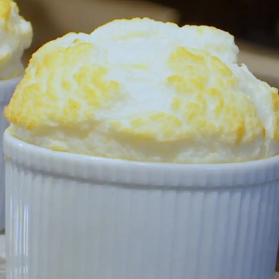 creation thumb for Cheese Soufflé