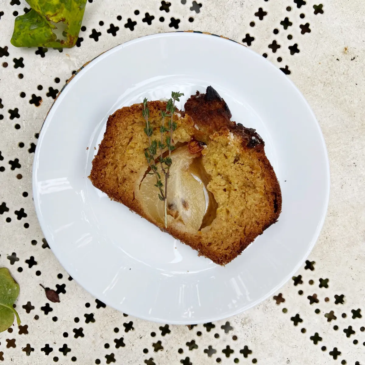 creation thumb for Spiced olive oil cake with pear