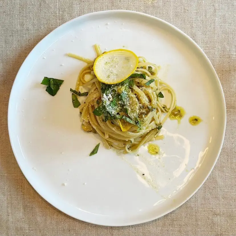 creation thumb for Garlic confit linguine
