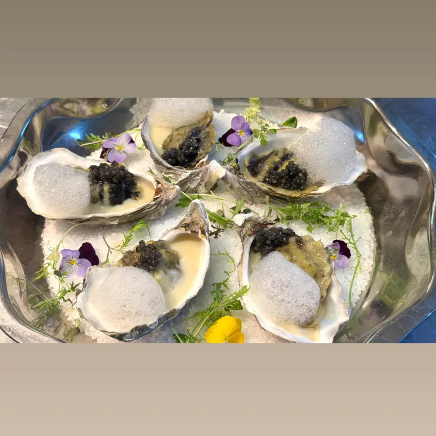 creation thumb for Ravioli di astice e chiodini con salsa di ostriche caviale e