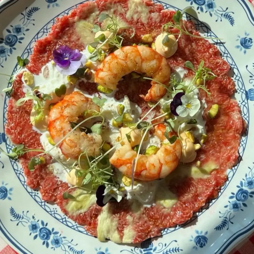 creation thumb for Carpaccio di fichi con stracciatella granelli di pistacchio 
