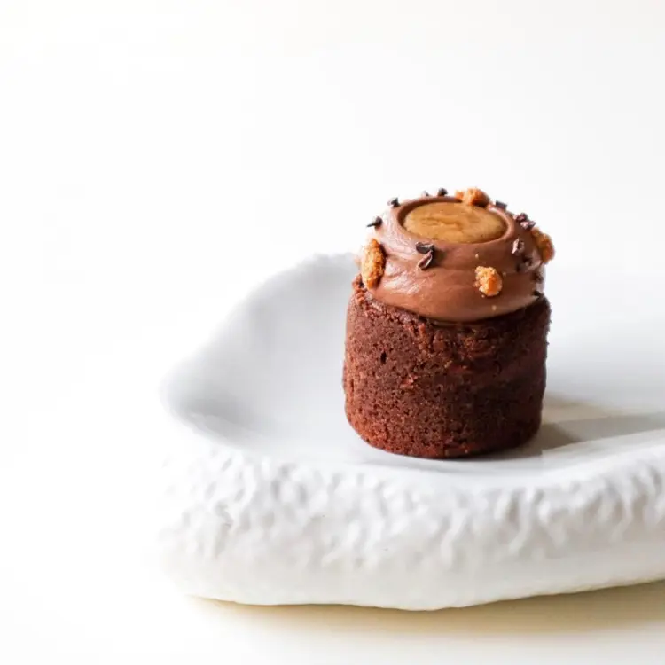 creation thumb for Caprese cake