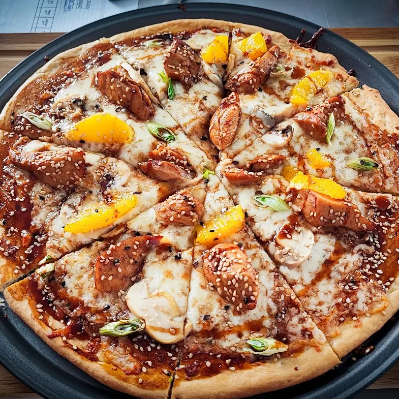 creation thumb for Teriyaki chicken and orange pizza