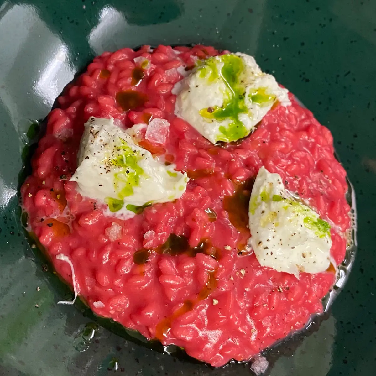 creation thumb for Rote Beete Risotto / Büffelmozzarella / Basilikumöl
