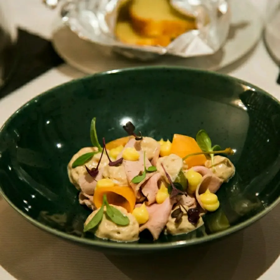 creation thumb for Veal / yuzu / tuna / melon