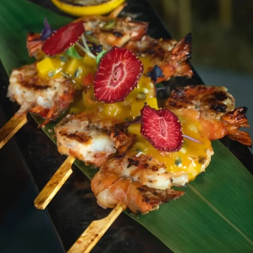 creation thumb for Shrimp mango and strawberry