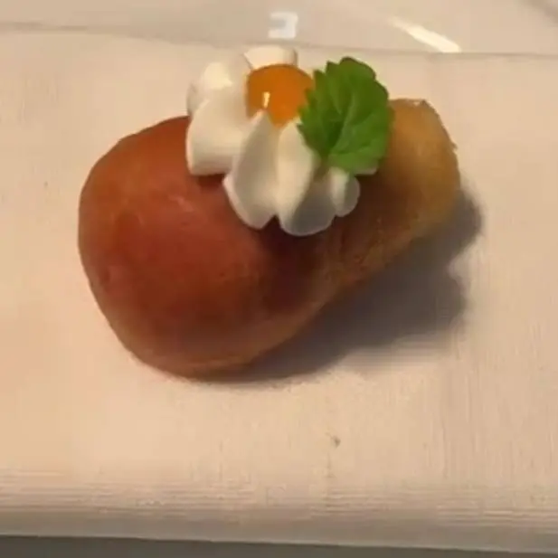 creation thumb for Mini Neapolitan Babà au Rhum