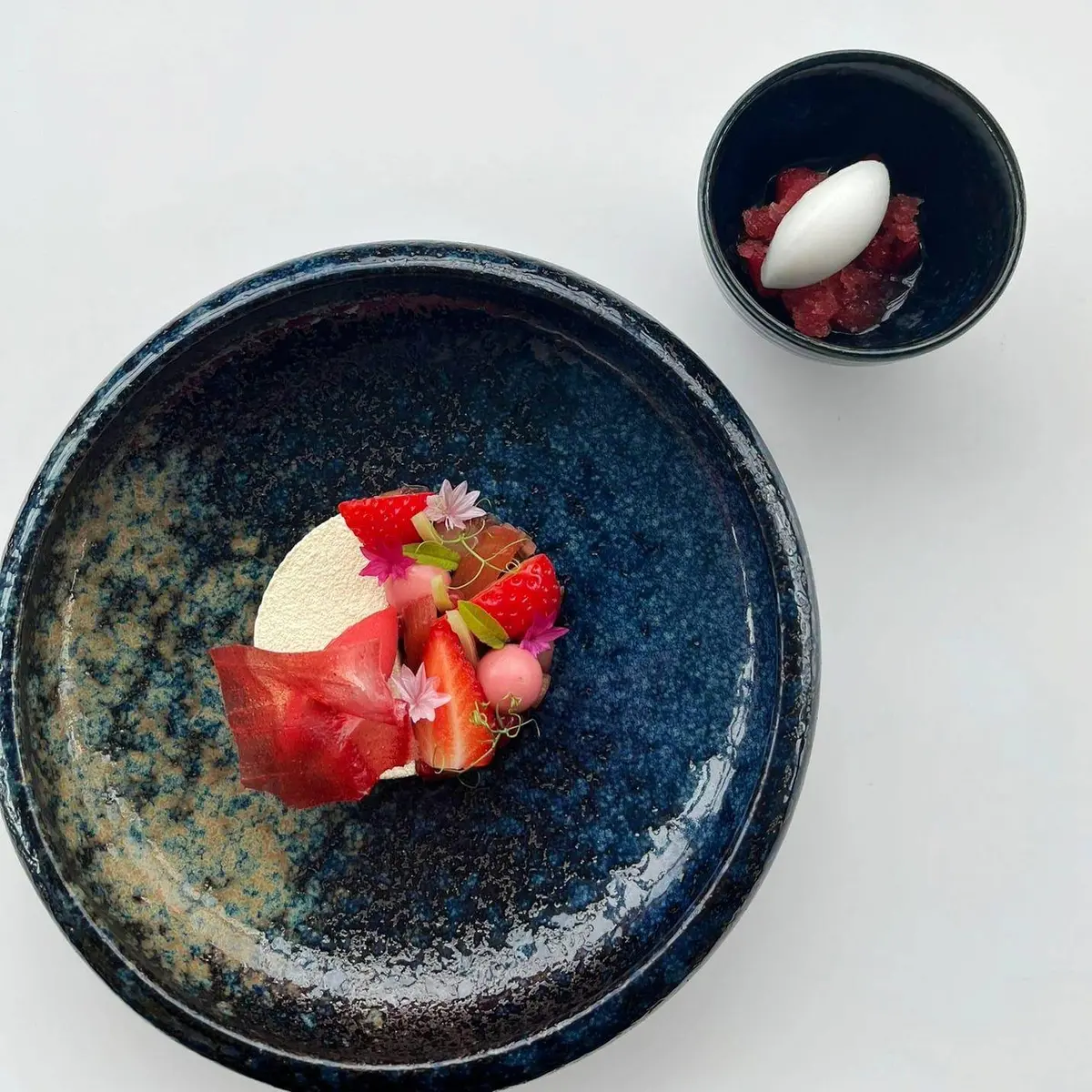 creation thumb for Mara de Bois / Rhubarb / Coconut / Verbena