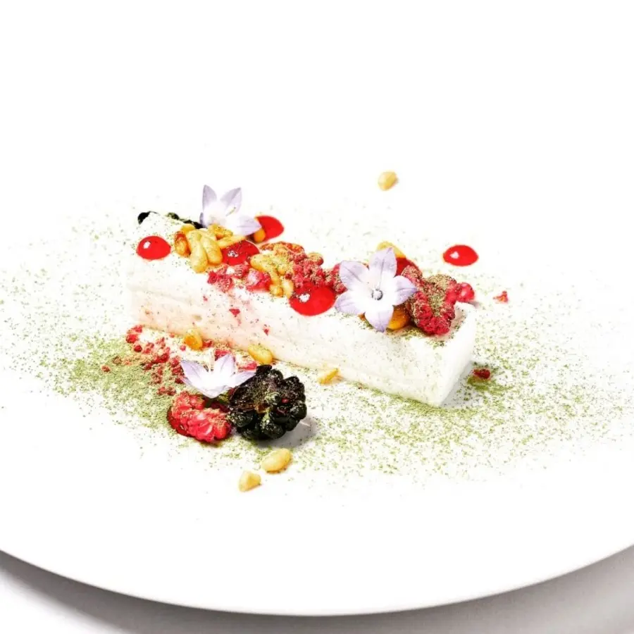 creation thumb for Marshmallow, raspberry, matcha tea, pine nut 😉