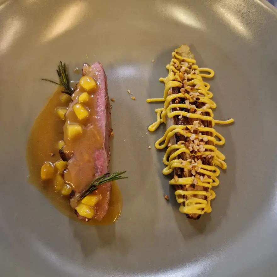 creation thumb for Petto d’anatra mango e nocciola