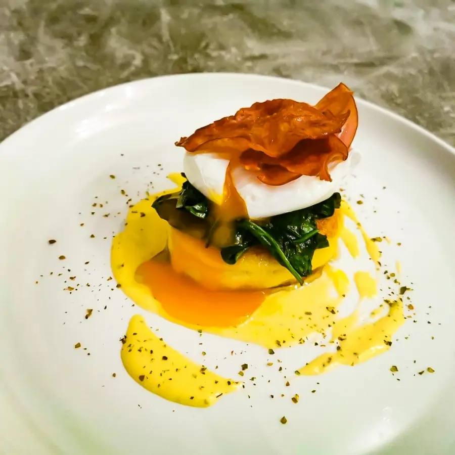 creation thumb for Eggs Benedikt #Quarantäne