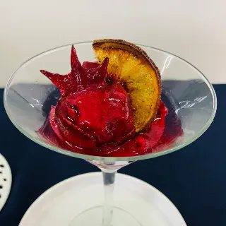 creation thumb for Sorbetto di xoconostle, giamaica e mezcal con sale di verme