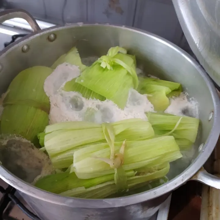 creation thumb for Humitas en olla