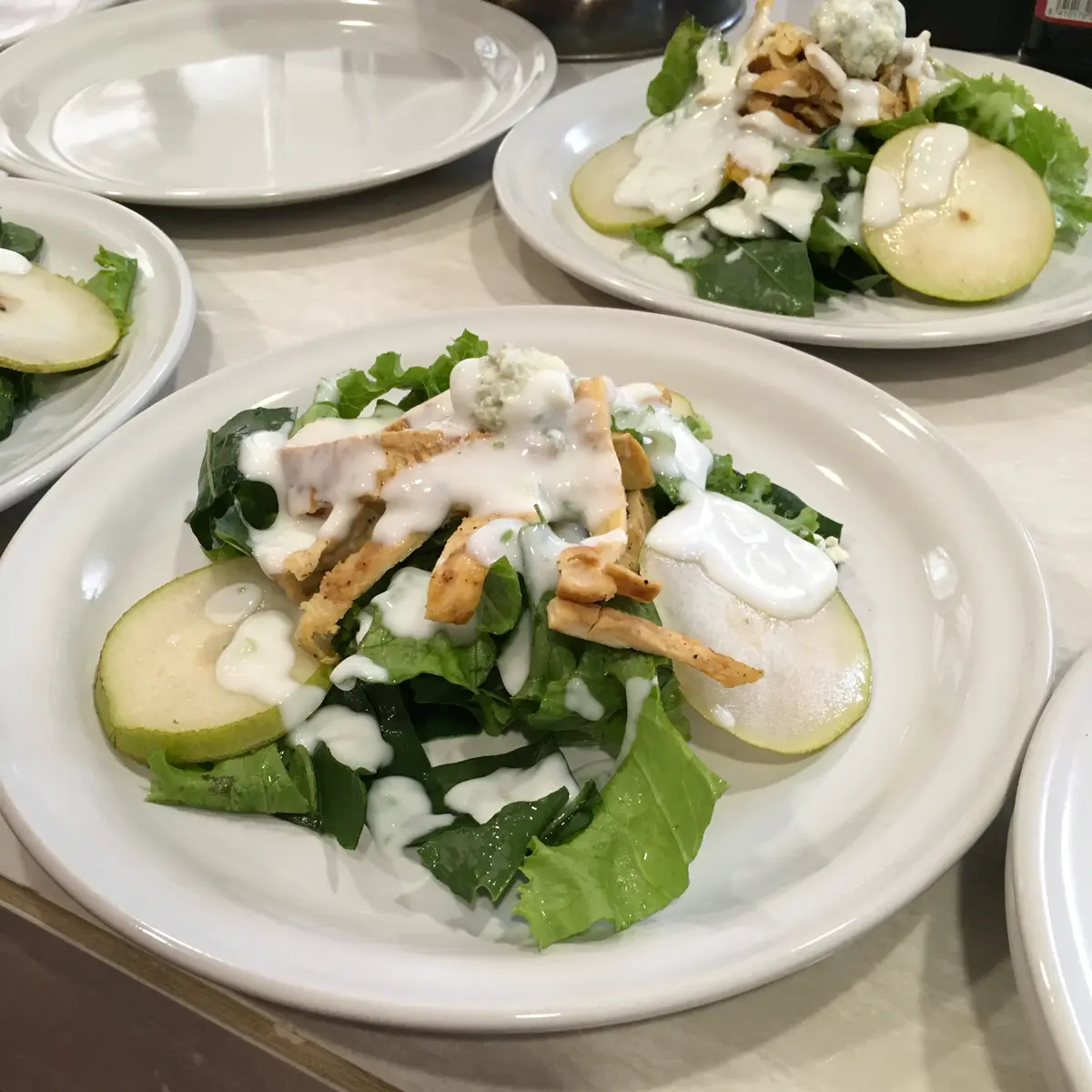 creation thumb for Ensalada de pera y Gorgonzola