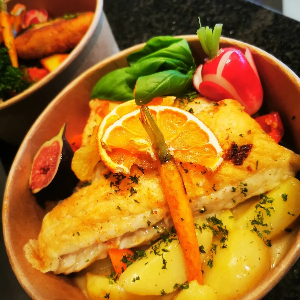 creation thumb for Pike-perch fillet on cream potatoes and bell pepper vegetables