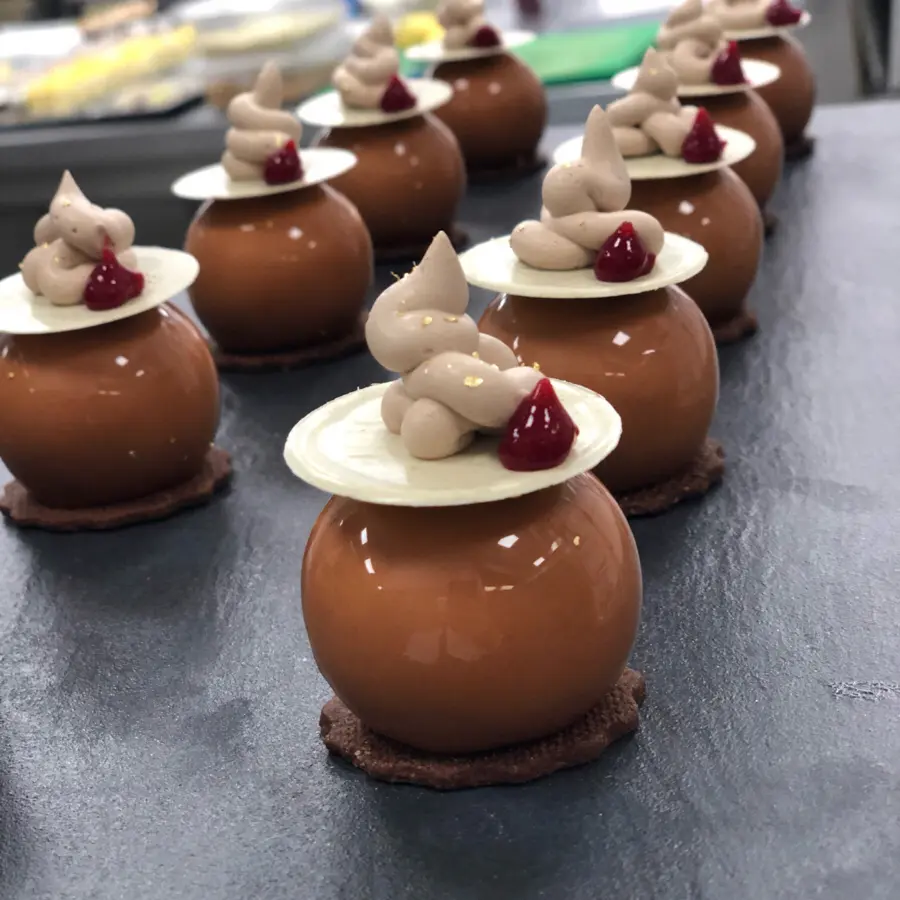 creation thumb for Hazelnut petit Gateau