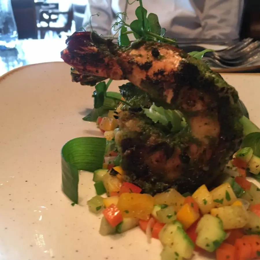 creation thumb for asian grilled prawn with gardwn vegetables