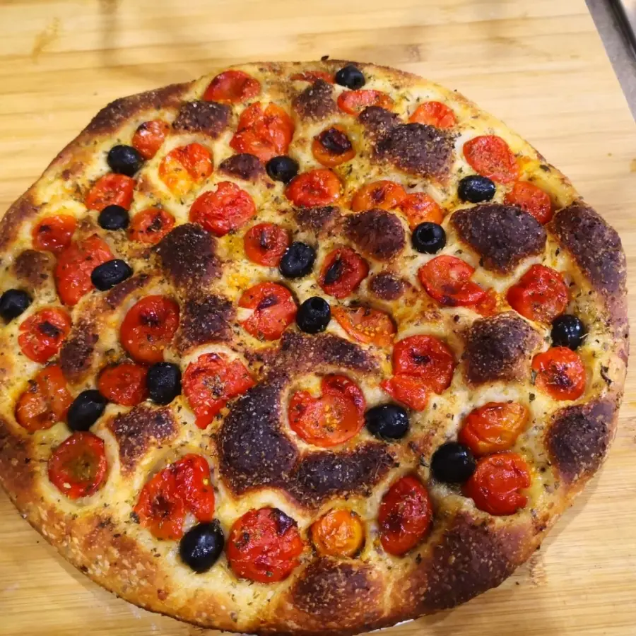 creation thumb for Focaccia e puccia