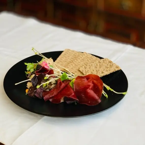 creation thumb for Bresaola tonato