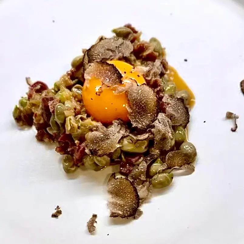 creation thumb for Baby broad beans, Ibérico ham, raw egg yolk, black truffle