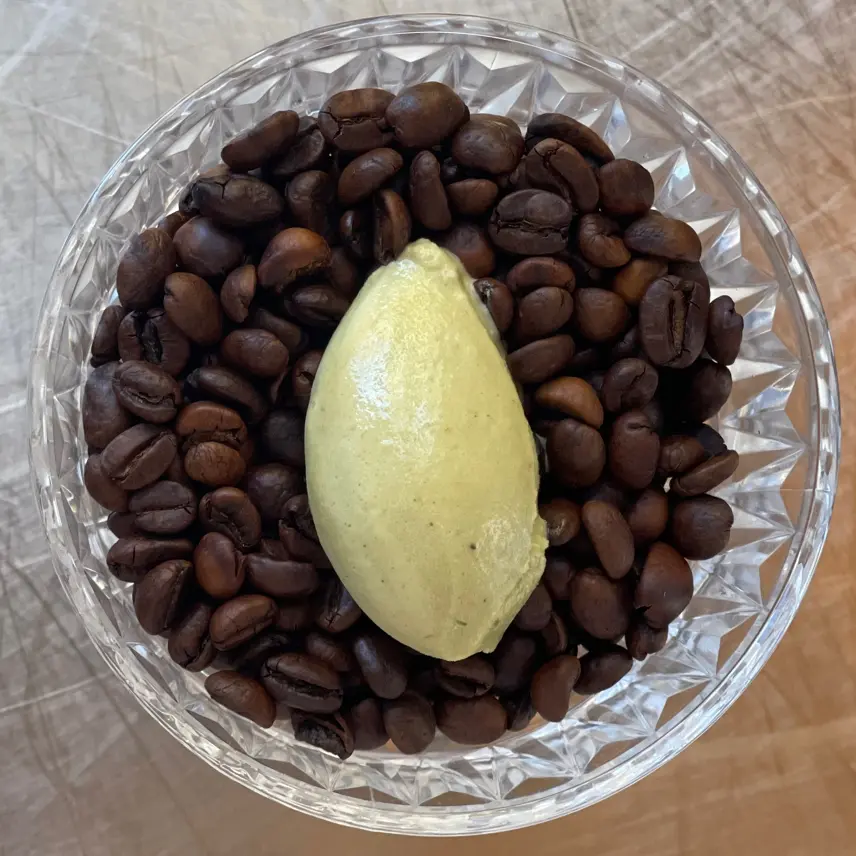 creation thumb for Basil ice cream
