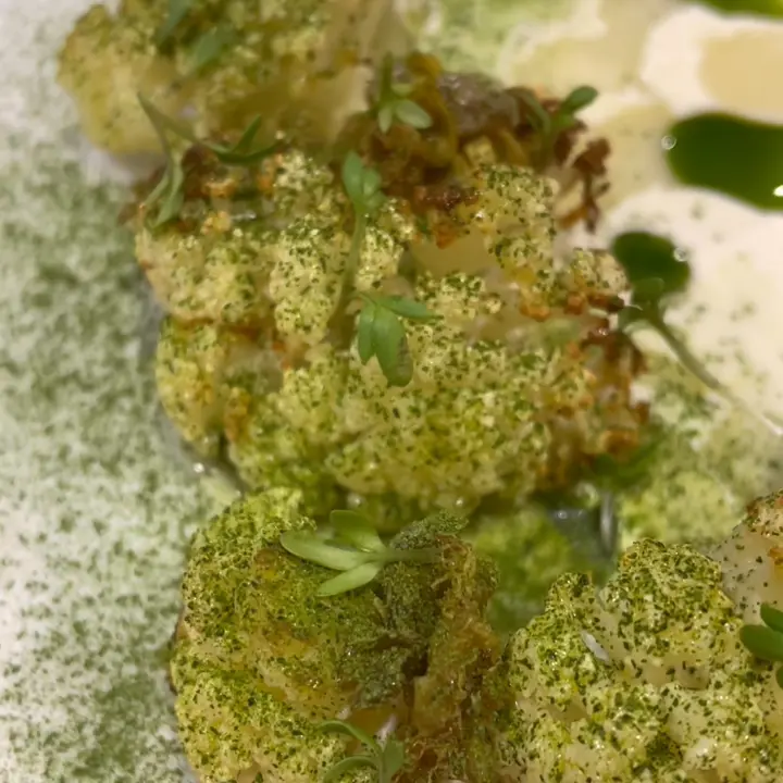 creation thumb for Roasted 🔥 Cauliflower 🌸 Lemon 🍋 Sauce 