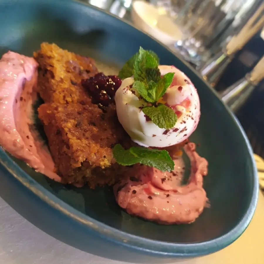 creation thumb for Dessert carrot cake