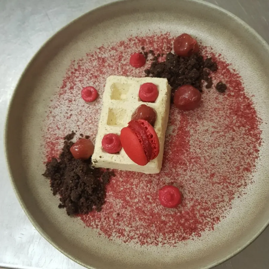 creation thumb for Fermentated cherry/chocolqte/gingerbread