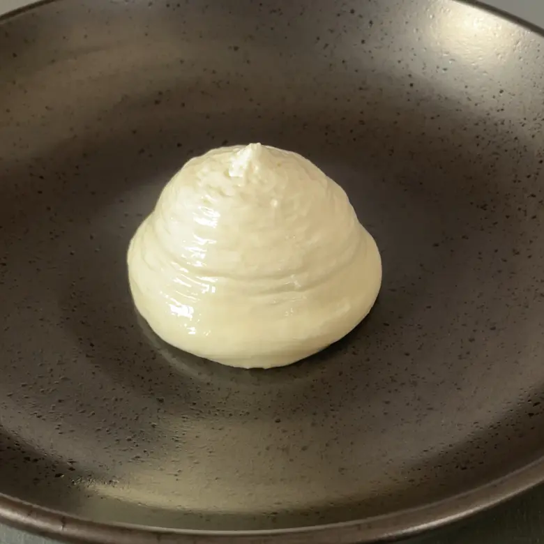 creation thumb for Mozzarella foam