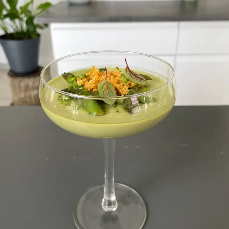 creation thumb for Green asparagus panna cotta