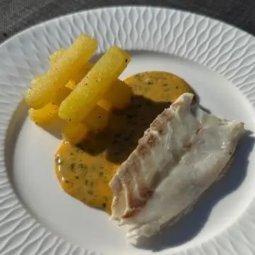 creation thumb for Sea Bass Baked in a Salt Crust & Parsley Hollandaise