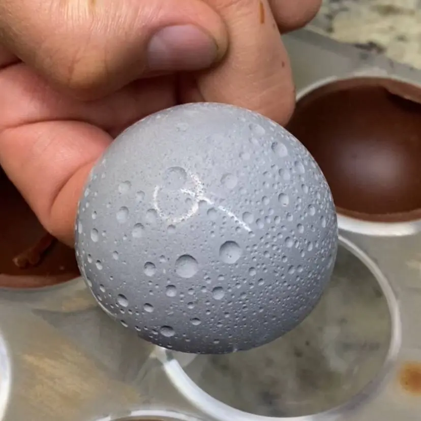 creation thumb for Lunar Effect on Chocolate