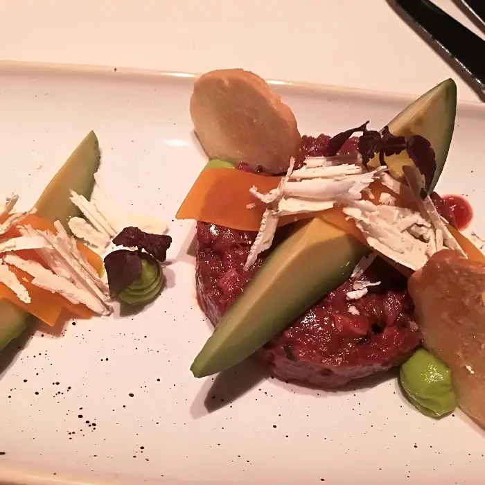 creation thumb for War gerade in Zürich im Sternberger Restaurant Essen. Eine richtige Gaumen Freude beim Herrn Lindner