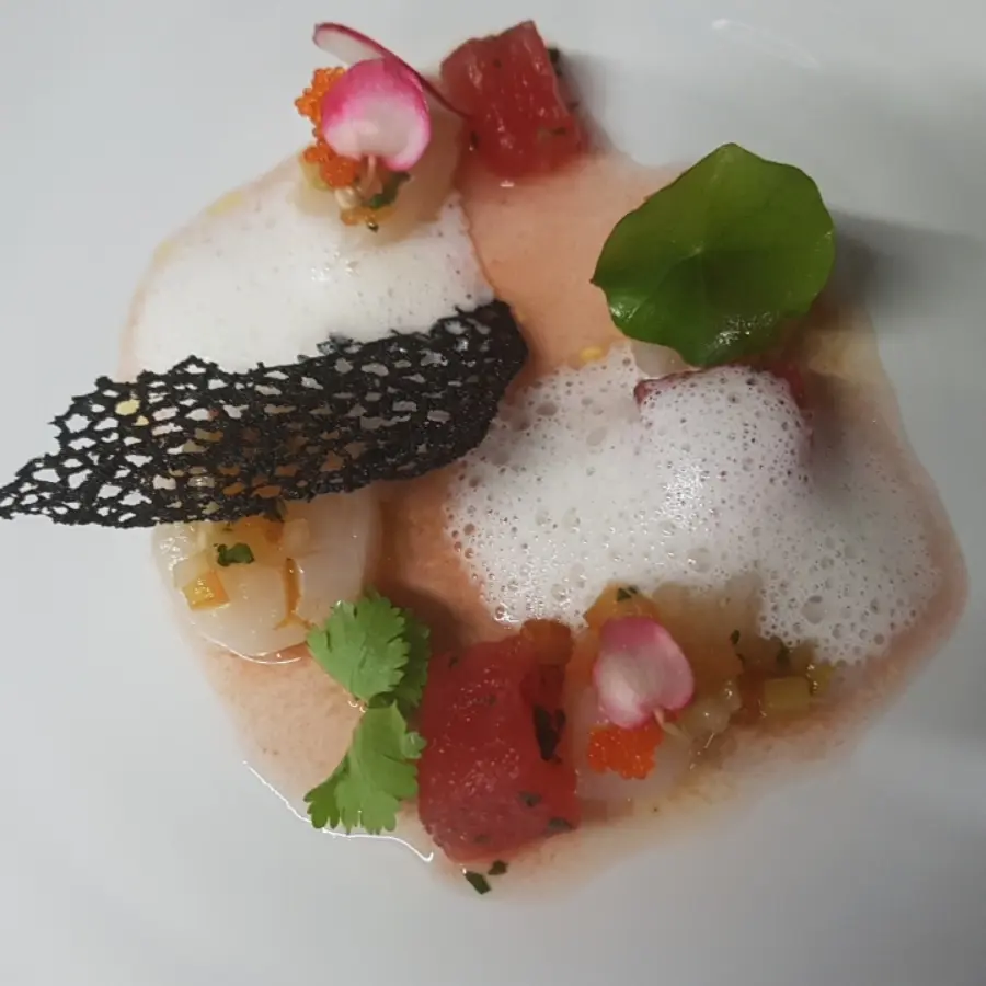 creation thumb for Scallop consumme with miso foam