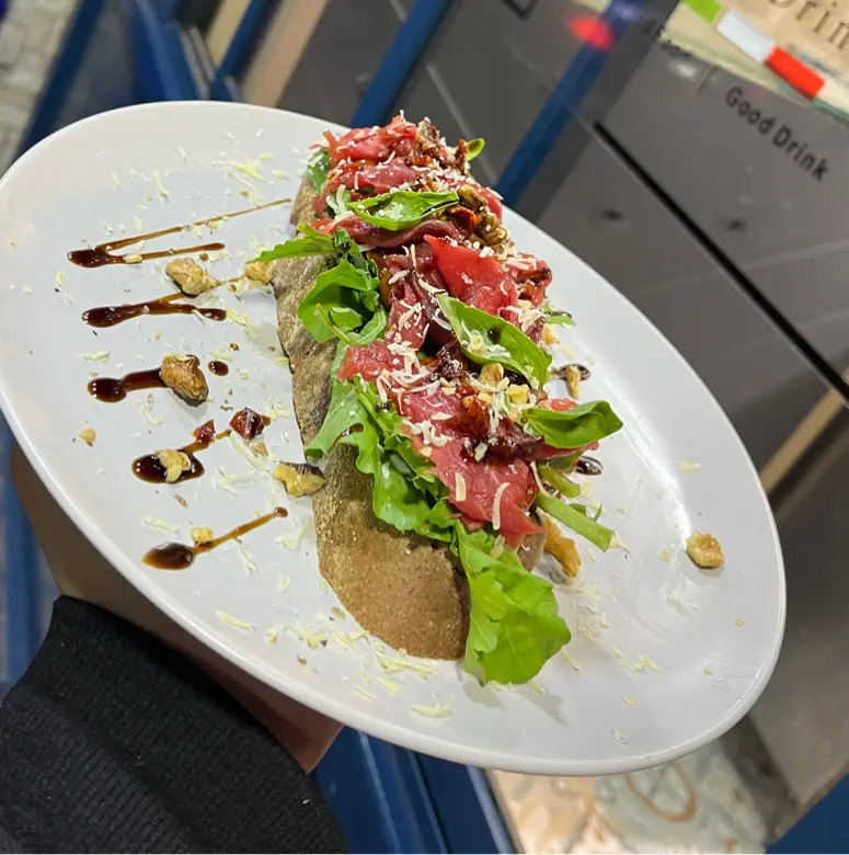 creation thumb for Tostadas de carpaccio de res