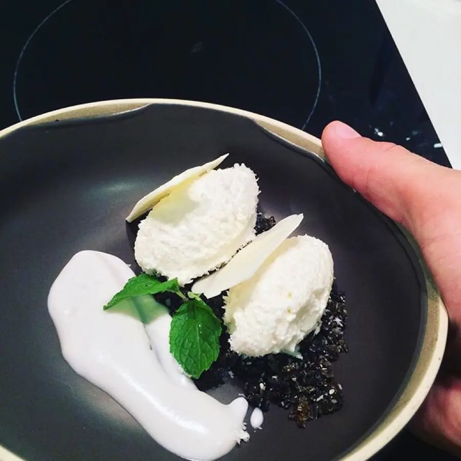 creation thumb for Cottage cheese, coconut, black sesame, white chocolate